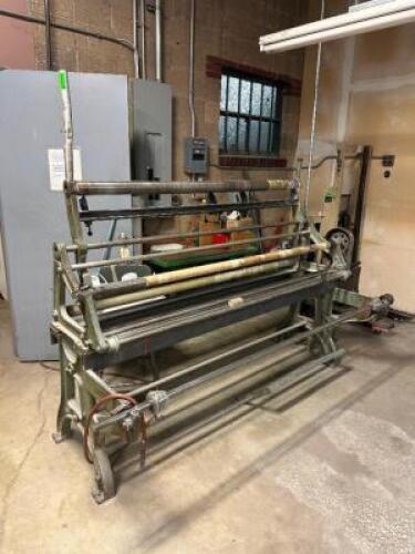MATERIAL SLITTER