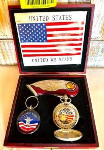 DESCRIPTION: 3PC SET OF UNITED STATES WE STAND QTY: 3