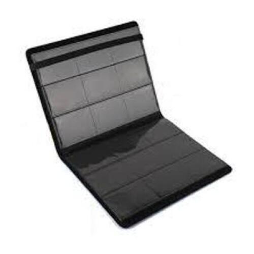 DESCRIPTION: (6) CARD COLLECTION ALBUMS INFORMATION: ZIPPERED SIZE: RED OR BLUE RETAIL$: 18.99 EA QTY: 6