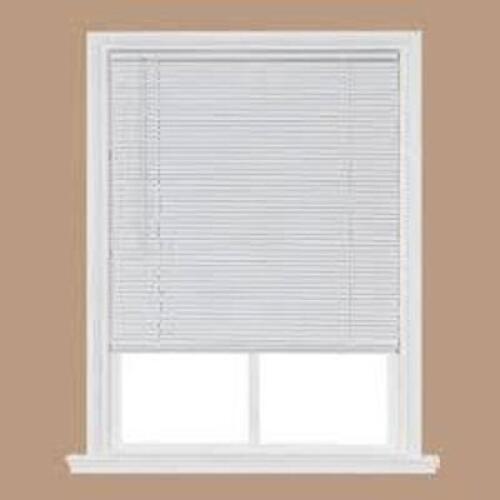 DESCRIPTION: (3) BOXES OF BLINDS SOME WITH MOUNTING BRACKETS INFORMATION: MUST COME INSPECT . WHITE RETAIL$: $20.00 EA SIZE: APPROX 3 FT. QTY: 3