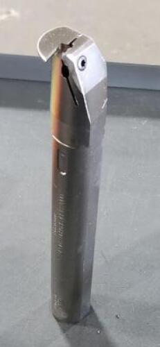 DESCRIPTION: (1) CUT- OFF TOOL HOLDER BRAND/MODEL: HERTEL HC-I25R90 RETAIL$: $89.76 QTY: 1