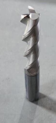 DESCRIPTION: (2) SOLID CARBIDE FINISHING END MILL BRAND/MODEL: MA FORD 10627 SIZE: 1/2"D 2" LOC .030 RAD RETAIL$: 112.20 EA QTY: 2