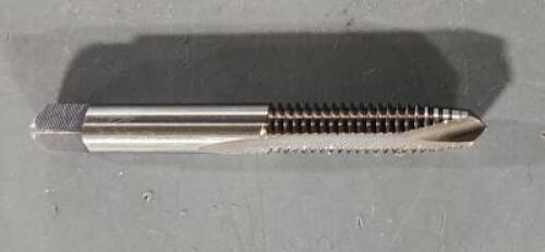 DESCRIPTION: (9) HSS SPIRAL POINT TAPS BRAND/MODEL: MADE IN USA QP08391 SIZE: 5/16-18 RETAIL$: $32.19 QTY: 9