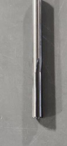 DESCRIPTION: (12) CARBIDE CHUCKING REAMER BRAND/MODEL: CONTOUR360 2502-1050-1 SIZE: 0.1873" D 2-3/4" FL RETAIL$: $58.00 QTY: 12
