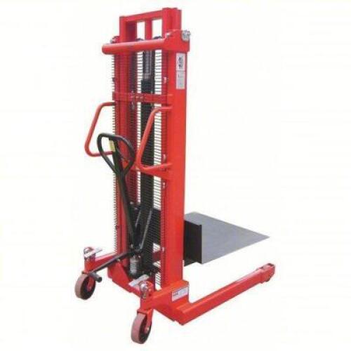 DESCRIPTION: (1) POWERED LIFT/MANUAL PUSH PLATFORM LIFT TRUCK BRAND/MODEL: DAYTON/4VME6 INFORMATION: 2000LB LOAD CAPACITY, 6" - 98" LIFTING HEIGHT, SI