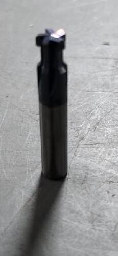 DESCRIPTION: (5) SOLID CARBIDE KEYSEAT CUTTERS BRAND/MODEL: MITGI R03-739 SIZE: .2500" D QTY: 5