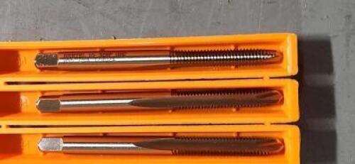 DESCRIPTION: (3) HSS PLUG CHAMFER SP. POINT TAPS BRAND/MODEL: HERTEL 41113093 SIZE: $ 8.11 EA RETAIL$: #10-32 UNF QTY: 3