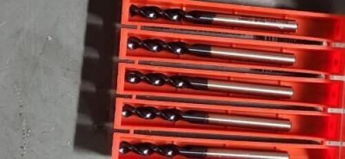 DESCRIPTION: (5) COBALT SCREW MACHINE DRILL BIT BRAND/MODEL: ACCUPRO 01348903 SIZE: #16 130* RETAIL$: $13.86 QTY: 5