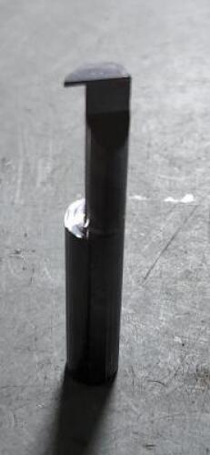 DESCRIPTION: (1) CARBIDE RETAINING RING GROOVING TOOL BRAND/MODEL: ACCUPRO 05250170 SIZE: 3/8" SD 0.0400" GROOVE WIDTH RETAIL$: $55.50 QTY: 1
