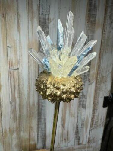 CRYSTAL AND GOLD DECOR ON LUCITE BASE