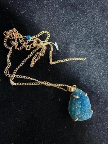 DRUZY CLUSTER PENDANT NECKLACE