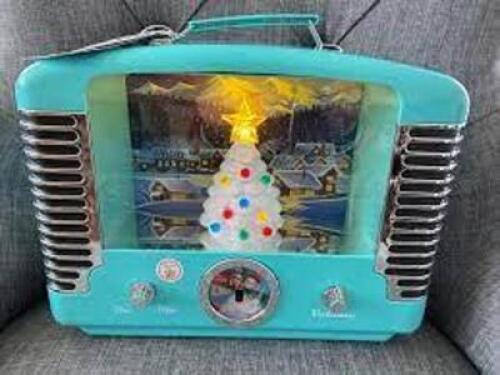 DESCRIPTION: (1) LIGHT UP CHRISTMAS RADIO BRAND/MODEL: MR CHRISTMAS RETAIL$: $24.98 EA QTY: 1
