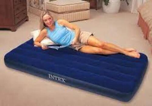 DESCRIPTION: (1) AIR MATRESS BRAND/MODEL: INTEX SIZE: FULL RETAIL$: $25.00 EA QTY: 1