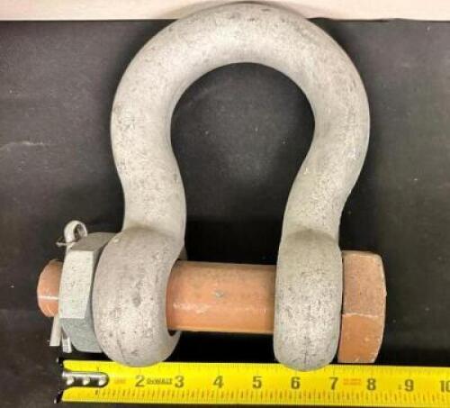 LARGE HEAVY DUTY "D" RING