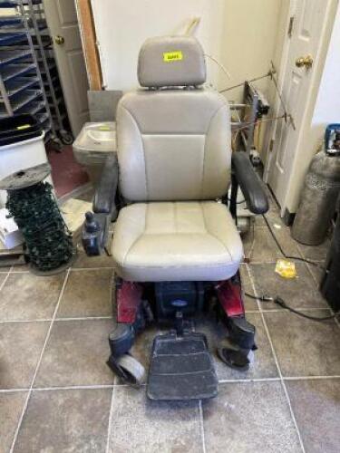 PRONTO M51 SURE STEP MOBILITY SCOOTER