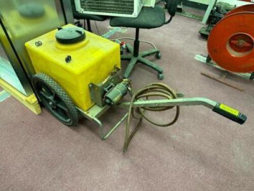 WALK BEHIND SPRAYER