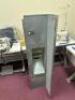 THERMADOR PROFESSIONAL 48" GAS DUAL FUEL RANGE WITH 6 BURNERS, GRIDDLE AND MATCHING STAINLESS STEEL HOOD - 23