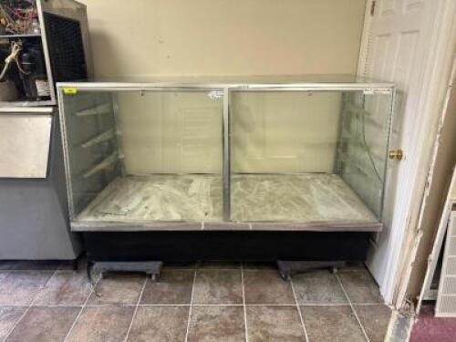 77" BAKERY DISPLAY