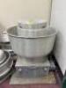 EXHAUST HOOD