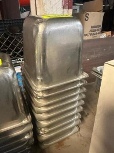 DESCRIPTION (9) 1/6TH SIZE STAINLESS INSERTS ADDITIONAL INFORMATION 6" DEEP LOCATION BAY 6 THIS LOT IS: SOLD BY THE PIECE QTY 9