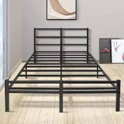 DESCRIPTION: (1) METAL HEADBOARD BRAND/MODEL: LUSIMO INFORMATION: HORIZONTAL BARS, BLACK SIZE: HEADBOARD ONLY RETAIL$: $185.15 EA QTY: 1