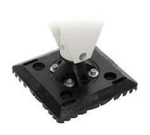 DESCRIPTION: (2) SURFACE MOUNT FIXTURE BRAND/MODEL: IMPACT RECOVERY SYSTEM INFORMATION: WHITE RETAIL$: $207.95 EA QTY: 2