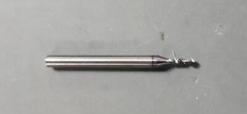 DESCRIPTION: (10) CARBIDE DRILL BITS BRAND/MODEL: MITGI R03-091 SIZE: .0590": DIA QTY: 10