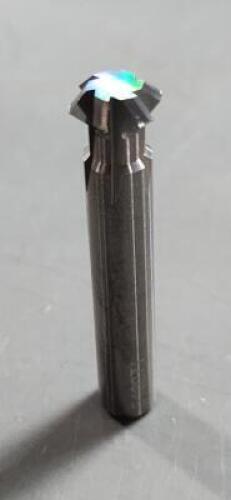 DESCRIPTION: (10) SOLID CARBIDE CUTTERS BRAND/MODEL: SALIENT 510271 QTY: 10