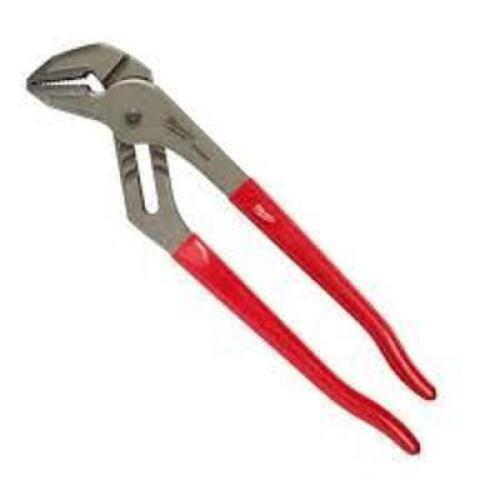 DESCRIPTION: (1) STRAIGHT JAW PLIERS BRAND/MODEL: MILWAUKEE #48-22-6512 INFORMATION: 2-1/4" JAW CAPACITY SIZE: 12" RETAIL$: $13.97 EA QTY: 1