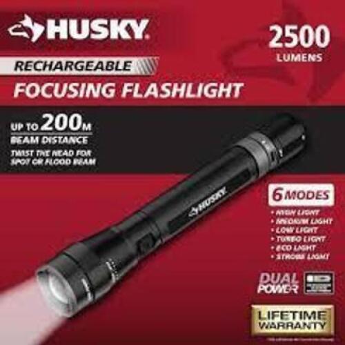 DESCRIPTION: (1) FOCUSING FLASHLIGHT BRAND/MODEL: HUSKY #1008504622 INFORMATION: BLACK SIZE: 2500 LUMENS RETAIL$: $24.00 EA QTY: 1