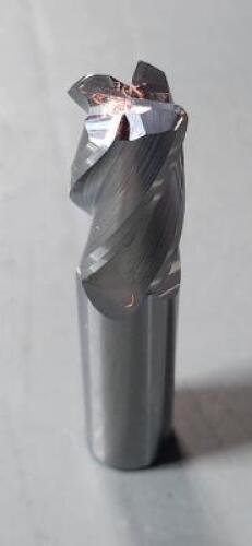 DESCRIPTION: (2) SOLID CARBIDE CORNER CHAMFER/RADIUS END MILL BRAND/MODEL: HTC TOOL 350-4750-090R SIZE: 3/4" DIA 1-1/2" LOC RETAIL$: $115.08 EA QTY: 2