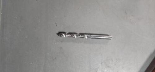 DESCRIPTION: (10) SOLID CARBIDE JOBBER LENGTH DRILLS BRAND/MODEL: HERTEL 79892527 SIZE: LETTER "E" RETAIL$: 36.60 EA QTY: 10