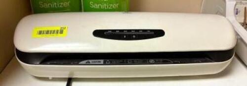 LAMINATING MACHINE