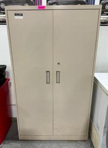 2-DOOR METAL CABINET
