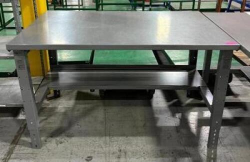 METAL WORKBENCH