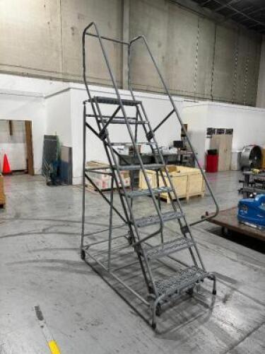 8 FT. ROLLING STAIRS
