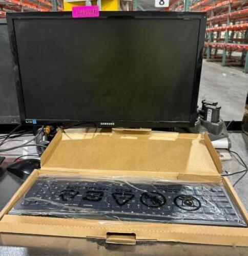 COMPUTER MONITOR W/ NEW KEYBOARD