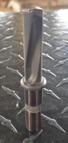 (1) KYOCERA INDEXABLE INSERT DRILL