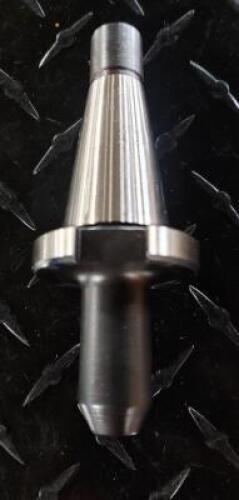 (1) TMX 3/16" NST/NTMB-30 END MILL HOLDER