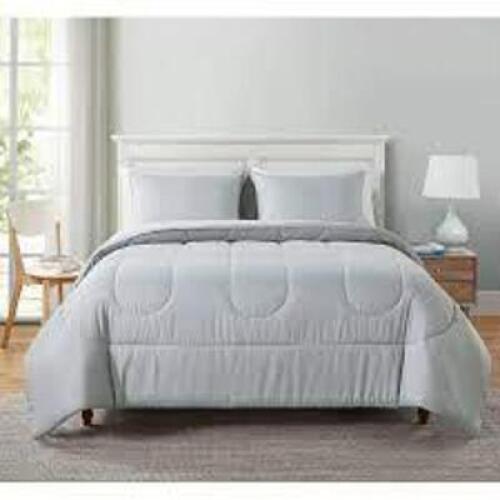 DESCRIPTION: (1) COORDINATED BEDDING SET BRAND/MODEL: MAINSTAYS INFORMATION: GRAY SIZE: FULL, 7 PIECES RETAIL$: $32.96 EA QTY: 1
