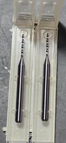 DESCRIPTION: (8) SOLID CARBIDE CIRCUIT BOARD DRI;LL BIT BRAND/MODEL: KYOCERA 02922508 SIZE: 1mm QTY: 8