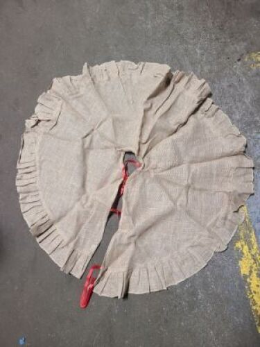 DESCRIPTION: (2) TREE SKIRTSINFORMATION: BROWNQTY: 2