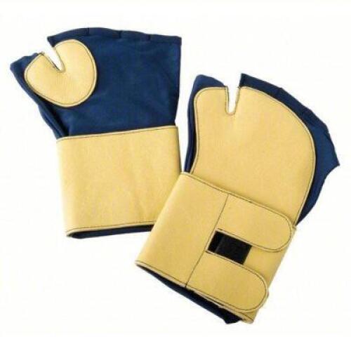 DESCRIPTION: (4) PAIRS OF ANTI-VIBRATION GLOVES BRAND/MODEL: CONDOR #2HEV6 SIZE: SIZE M RETAIL$: $20.00 EA QTY: 4