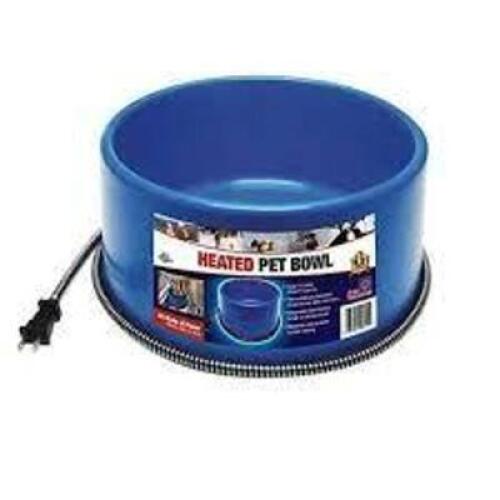 DESCRIPTION: (1) HEATED PET BOWL BRAND/MODEL: FARM INNOVATORS INFORMATION: BLUE SIZE: 1.5 GALLON RETAIL$: $20.00 EA QTY: 1