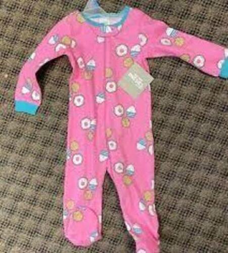 DESCRIPTION: (1) ONESIE INFORMATION: PINK WITH DONUTS RETAIL$: $12.00 EA QTY: 1