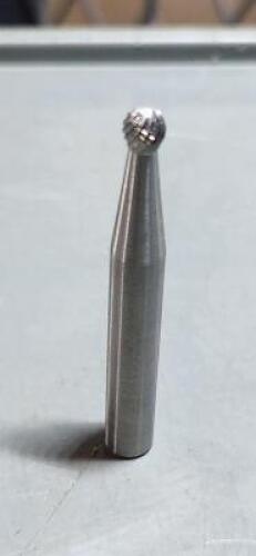 DESCRIPTION: (2) SOLID CARBIDE BALL BUR BRAND/MODEL: ATRAX 85287720 SIZE: 3/16" DIA 1/4" SD RETAIL$: $32.90 QTY: 2
