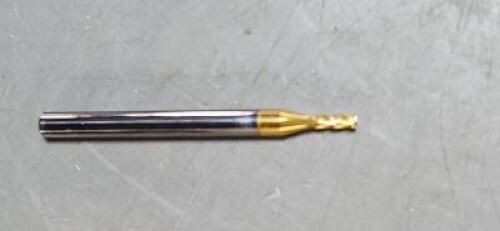 DESCRIPTION: (1) SOLID CARBIDE SQ END MILL BRAND/MODEL: HERTEL 88250097 SIZE: 1/16" DIA 3/16" LOC 1/8" SD QTY: 1