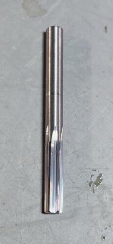 DESCRIPTION: (1) SOLID CARBIDE CHUCKING REAMER BRAND/MODEL: HERTEL 79891339 SIZE: 8mm DIA RETAIL$: $63.51 QTY: 1