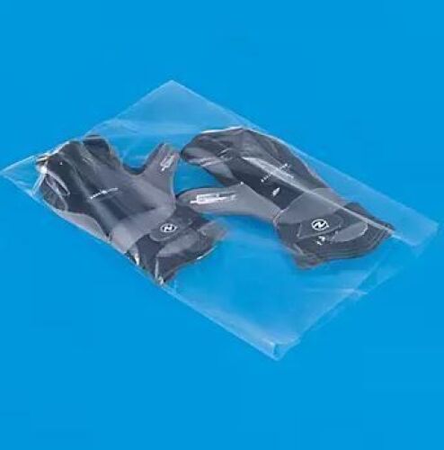 DESCRIPTION: (1) CASE OF MISC PLASTIC BAGGIESSIZE: 12" X 18"QTY: 1