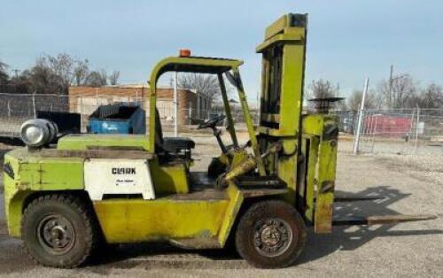 CLARK CY150 15,000 LB. LP FORK LIFT